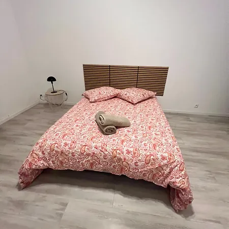 Maison Proche Tram D Holiday home Eysines